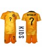 Niederlande Steven Bergwijn #7 Heimtrikotsatz für Kinder WM 2022 Kurzarm (+ Kurze Hosen)